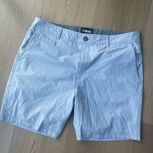 Linksoul Men's Light Gray Flat Front Shorts, Size 36